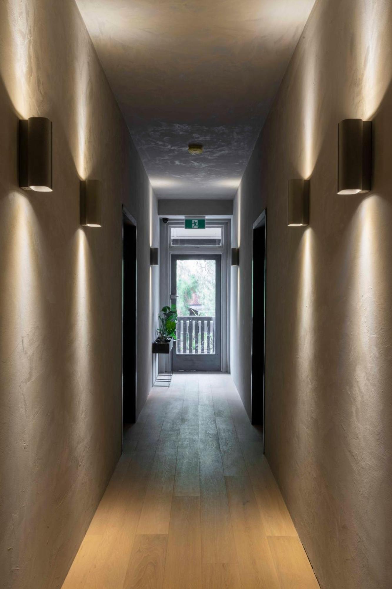 In The Brick Spa And Hotel Melbourne Bagian luar foto